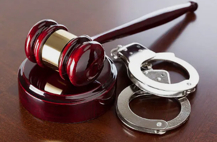 Experienced Criminal Law Attorney in Tunisia: Effective Defense and Legal Advice